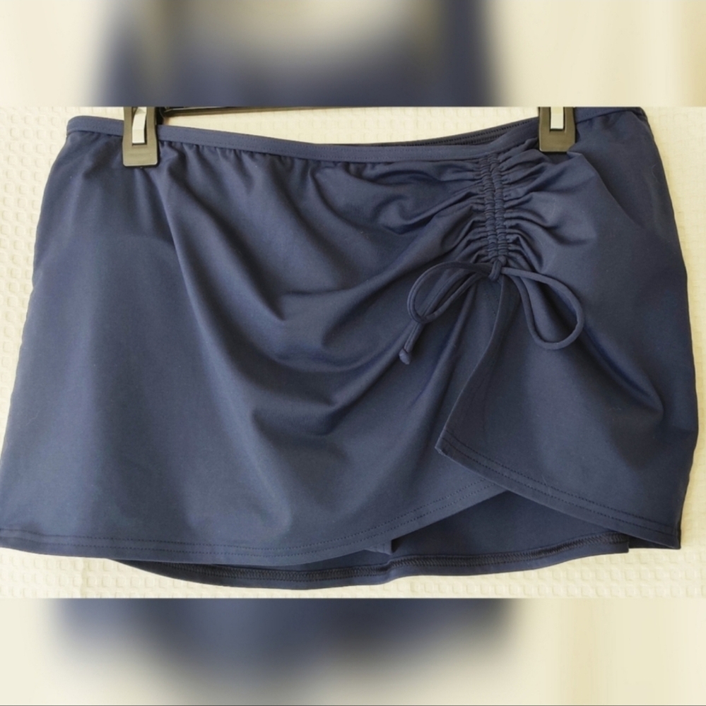 Lands' End Women's Navy Blue Swim Skirt with Built in Brief Size 12